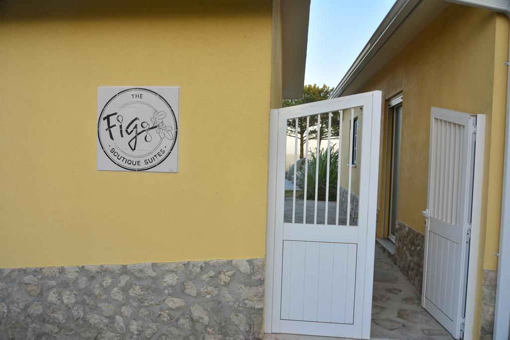 The Fig Boutique Suites Salir de Porto Eksteriør billede